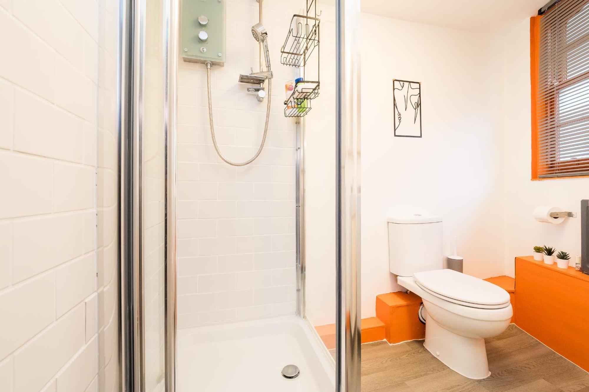 Casa vacanze Spacious 6 Ensuite Bedroom House In